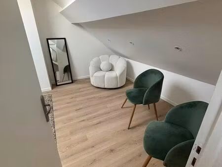 studio 1 chambre et 1 séjour i location étudiante i meublé