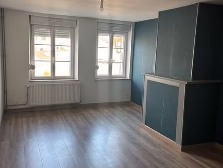 location launois sur vence