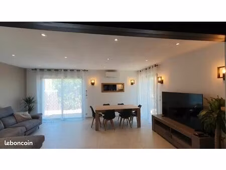 villa plein pied a louer a pérols de sept a juillet