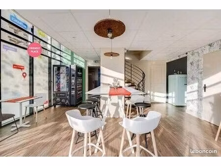 studio 2 pièces 24 m²