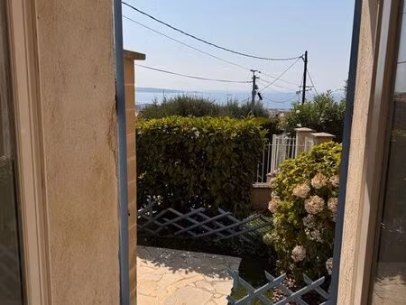 studio vue mer - bail étudiant