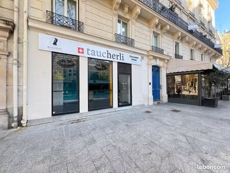 local commercial 28 m²