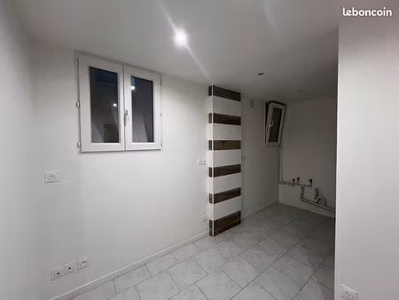 parking/box 18 m² paris