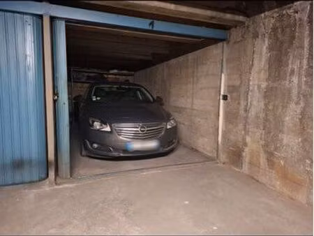 box - parking michel bizot