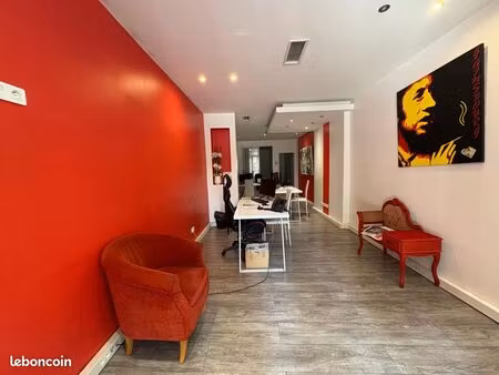 local commercial 50 m²