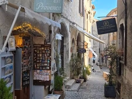 à céder — fonds de commerce et droit au bail — saint-paul-de-vence village