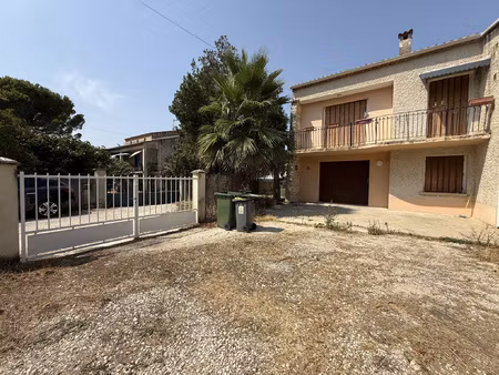 t3 avec grand garage et jardin