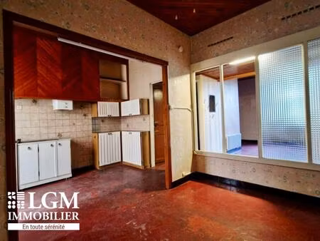 appartement à vendre t 4 + 16 m2 de terrasse et une cave de 30m2