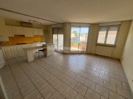 a louer - monteux - appartement t3