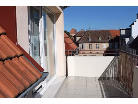 appartement 3/4 pieces avec balcon et garage - centre ville