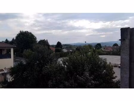 appartement t2 tout neuf avec terrasse 49m2 vue dégagée sur hauteurs de ste julie et le bu