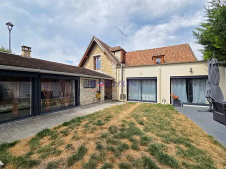 maison la chapelle en serval 6 pièce(s) 115 m2