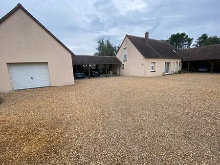 cherre-au maison 3 chambres 160 m2 9800m² de terrain