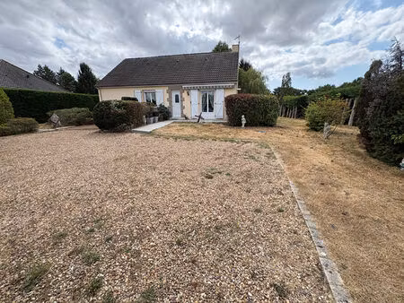 pavillon 3 chambres 6 kms la ferte bernard 1ha de terrain