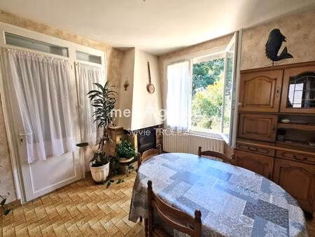 maison trois chambres  garage 1400 m² de terrain à olonne sur mer.