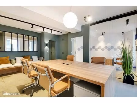 bureaux 110 m²