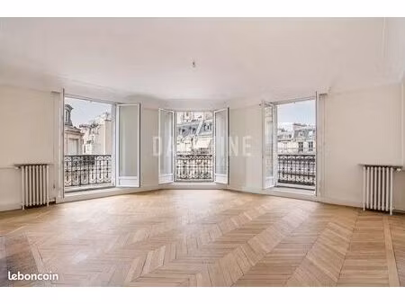 appartement 4 pièces 130 m²