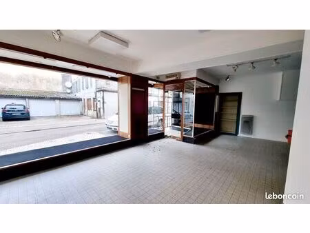 local commercial 63 m² nantua