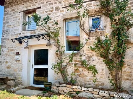 maison en pierre / revermont