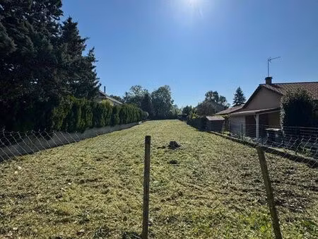terrain constructible dagneux 1650m2