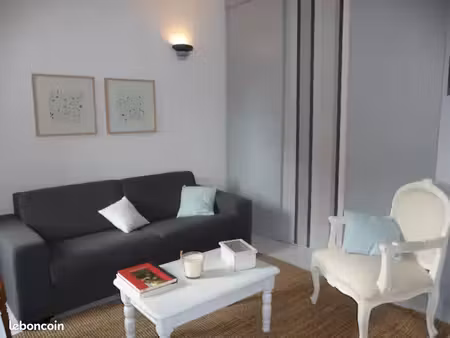 appartement t2 sur le port