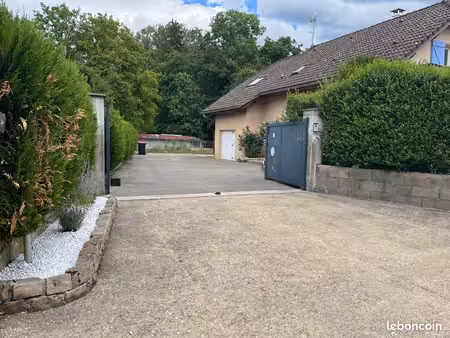 maison rénové de 120m²