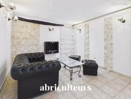 maison 2 pièces 51 m²
