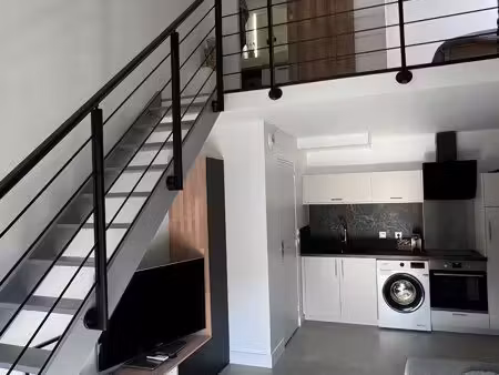 appartement t2 entièrement rénové 31 m2 à 200 m du port et 300 m de la plage de renécros