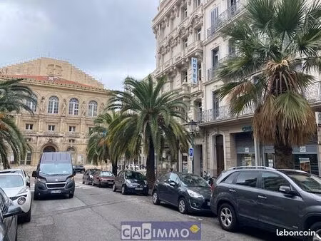 local commercial 60 m² toulon