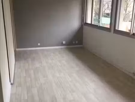location appartement 2 pièces 35 m² à rouen (76000)