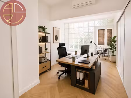 vente bureaux 210 m²