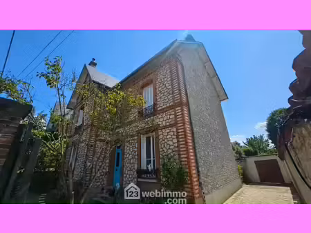 vente maison 6 pièces 161 m² milly-la-forêt (91490)