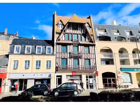 3 pp sur les quais de trouville