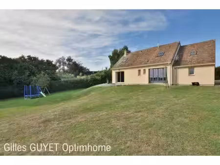 12/15mn de bernay  dpe c  t6 110m² 219000€ avec 2000m² de terrain clos (27)