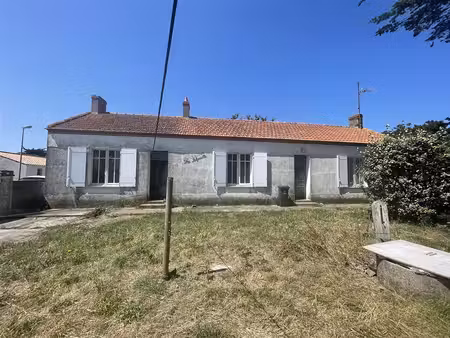 a 300 m de la plage