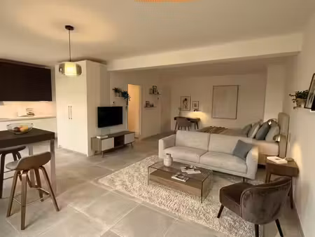 jette studio/appt 58m² rdc rénové de standing peb c