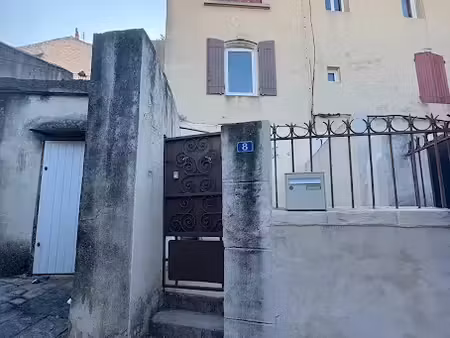 location appartement 2 pièces 30 m² à chateaurenard (13160)  580 €