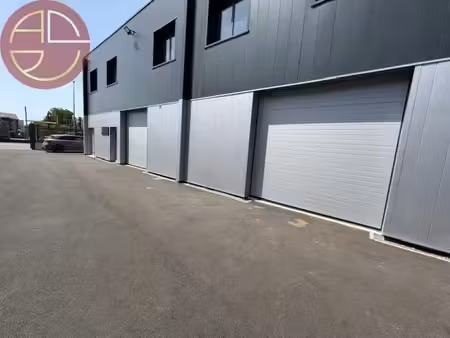 location locaux professionnels 4 pièces 426 m² à cugnaux (31270)  4 196 €