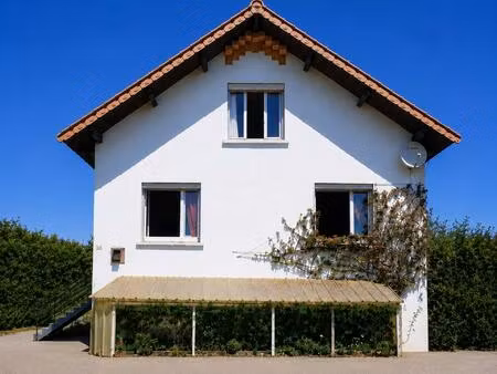 maison de 111m2. 4 chambres. sans vis à vis sur 1509 m2.