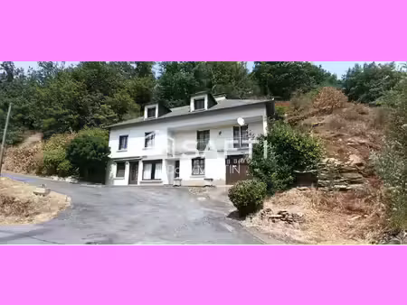 au cœur d'un charmant village.