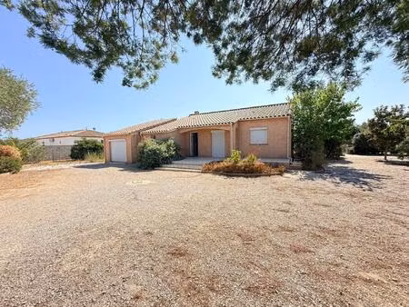 pia villa t4 plain-pied de 140m2  studio  terrain de 1668m2