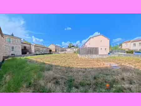 terrain à bâtir 828 m² — cœur du village de brignon (30) — constructible & piscinable