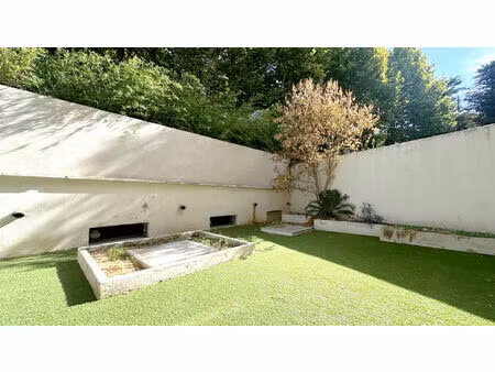 appartement 3 pièce(s) 77 m2