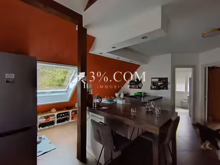 appartement de 46m2 sous combles avec jardin privatif