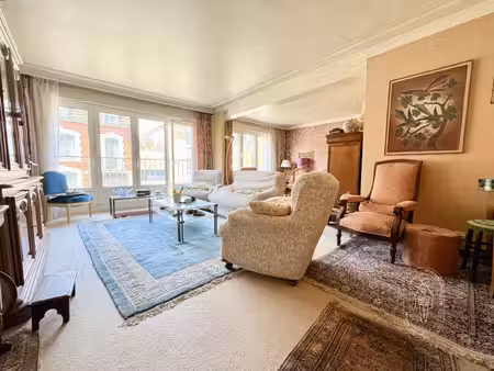 appartement t4 - avenue saint maur la madeleine