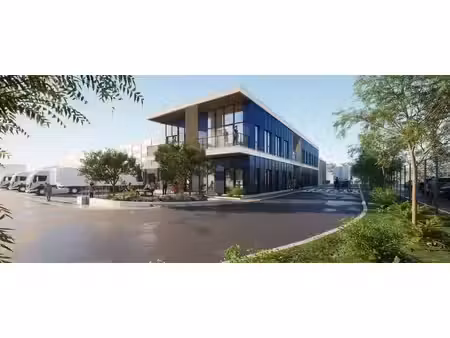 location entrepôt 7647m²