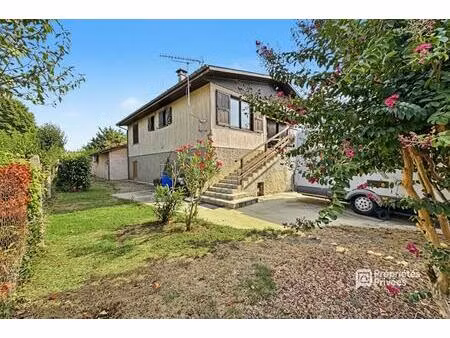 maison fronton 4 pièces 165 m2 avec garage et piscine