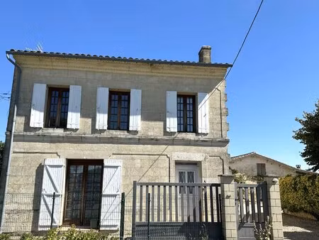 maison de charme avec piscine aux portes de libourne et de saint-emilion