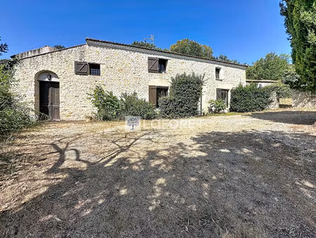 maison de caractère en pierre de 185 m2 sur missé