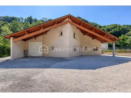 maison de 185 m² à vif